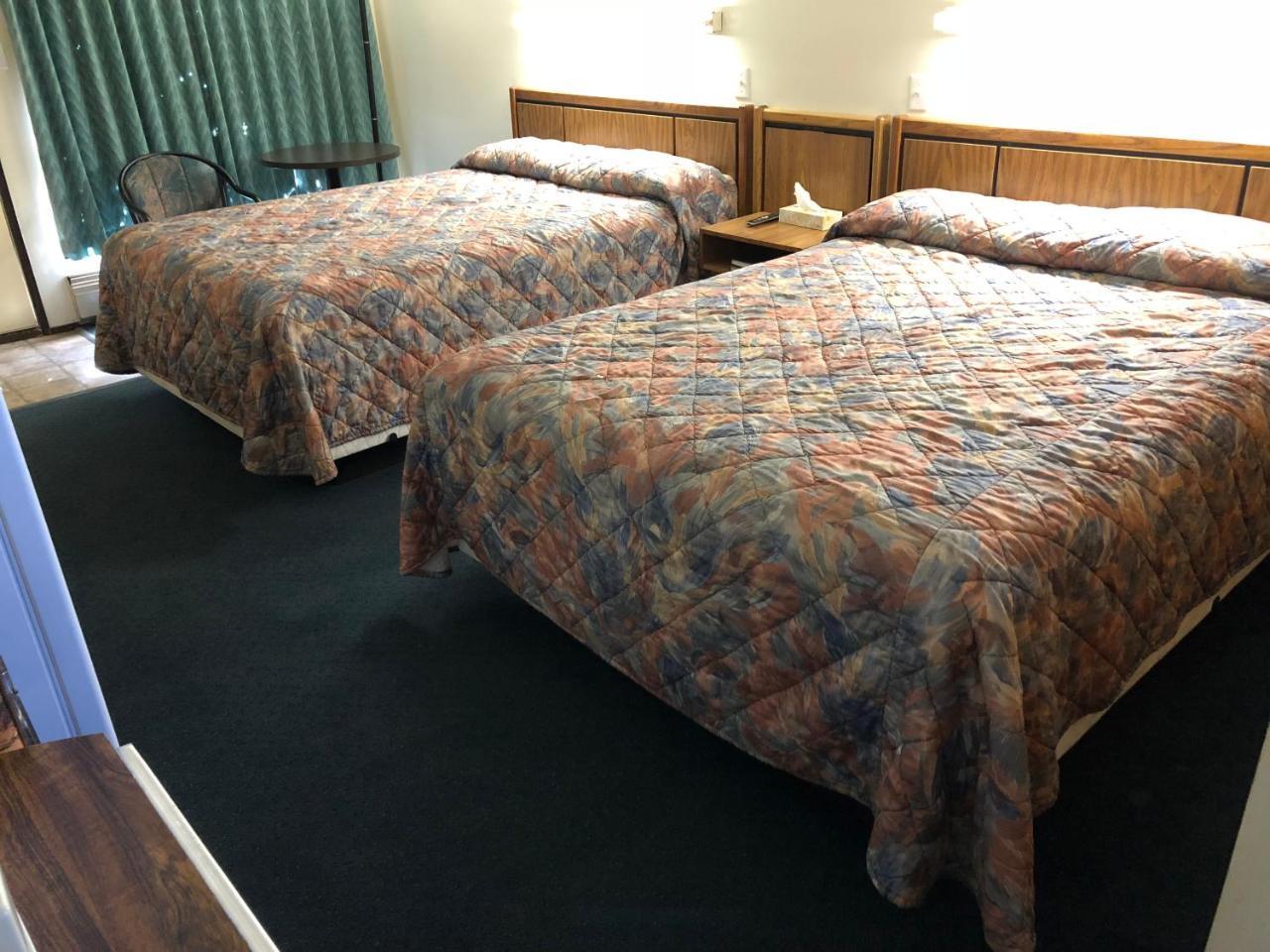 Howard Johnson By Wyndham אדסון מראה חיצוני תמונה